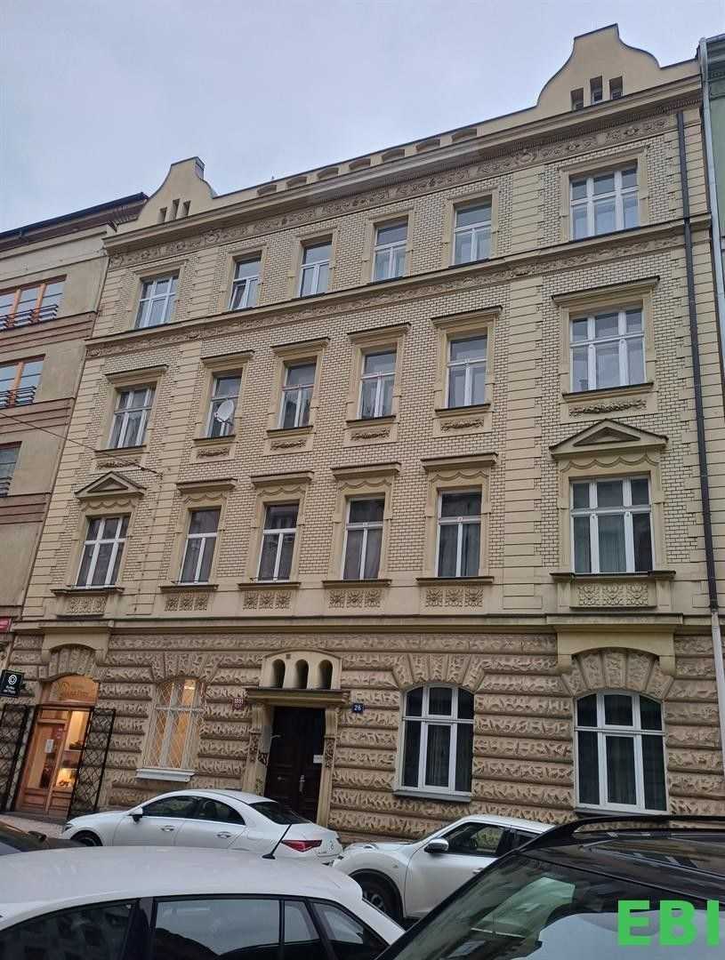 Sale Apartment for 3+1 Praha, Jindřicha Plachty č. 1