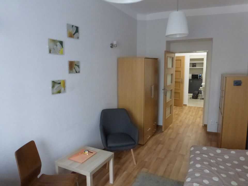 Pronájem bytu 2+1 Praha, Jagellonská 8 č. 1